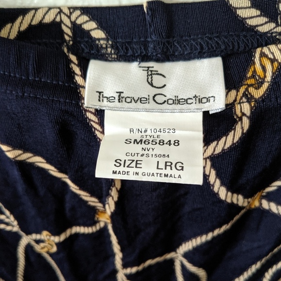 Swirly Dark Blue Skirt - Picture 4 of 5